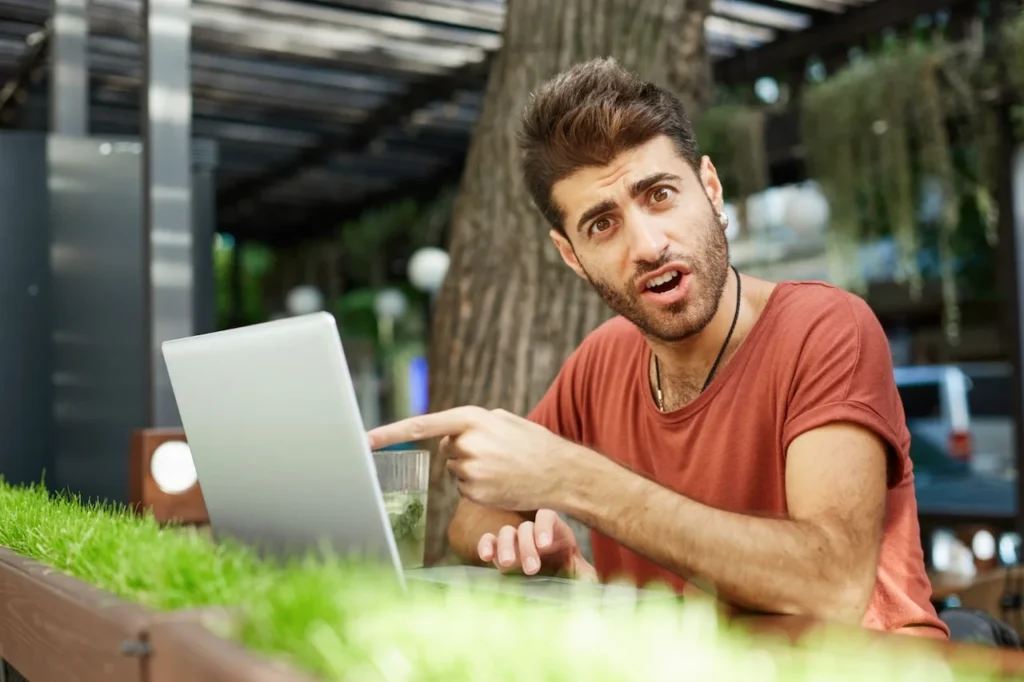 Wprowadzasz poprawki na stronie internetowej i nadal nic się nie zmienia. Dlaczego tak się dzieje?